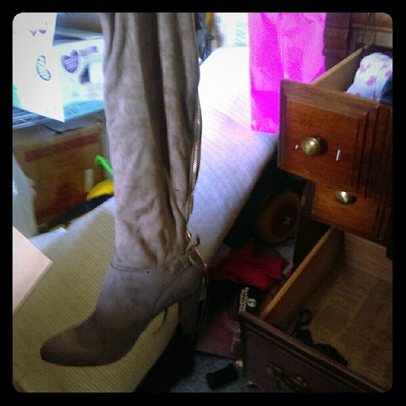 Boots toupe - Picture 1 of 1